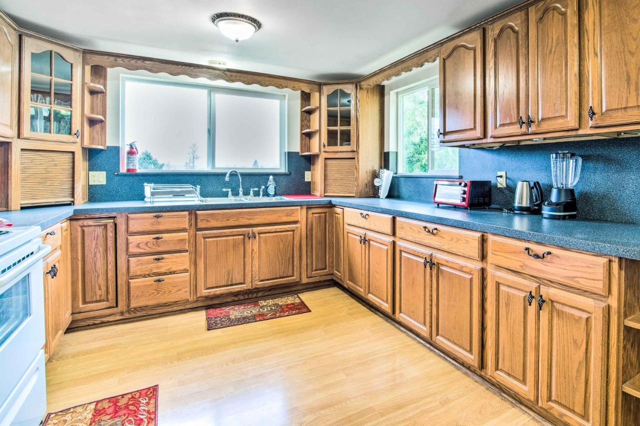 Quaint Coquille Getaway Near Beaches And Parks! Zewnętrze zdjęcie